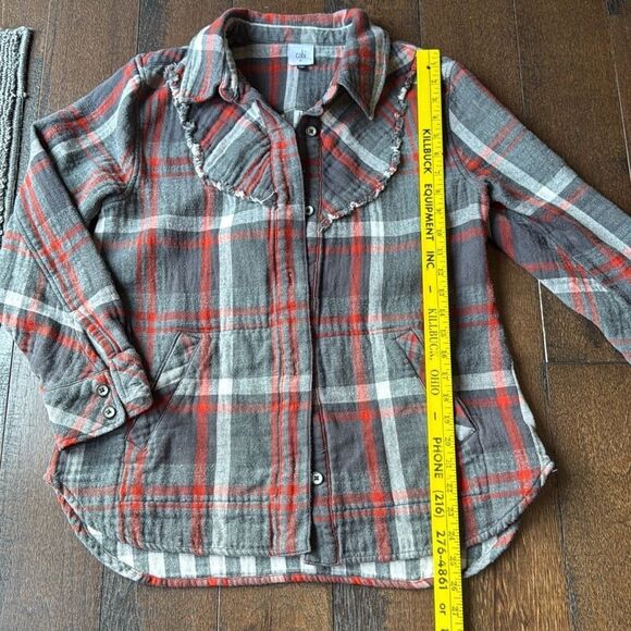 Cabi tavern plaid flannel button up shirt jacket womens size medium black gray r - Picture 9 of 11